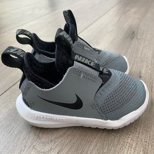 Nike Flex Runner Toddler Sneakers